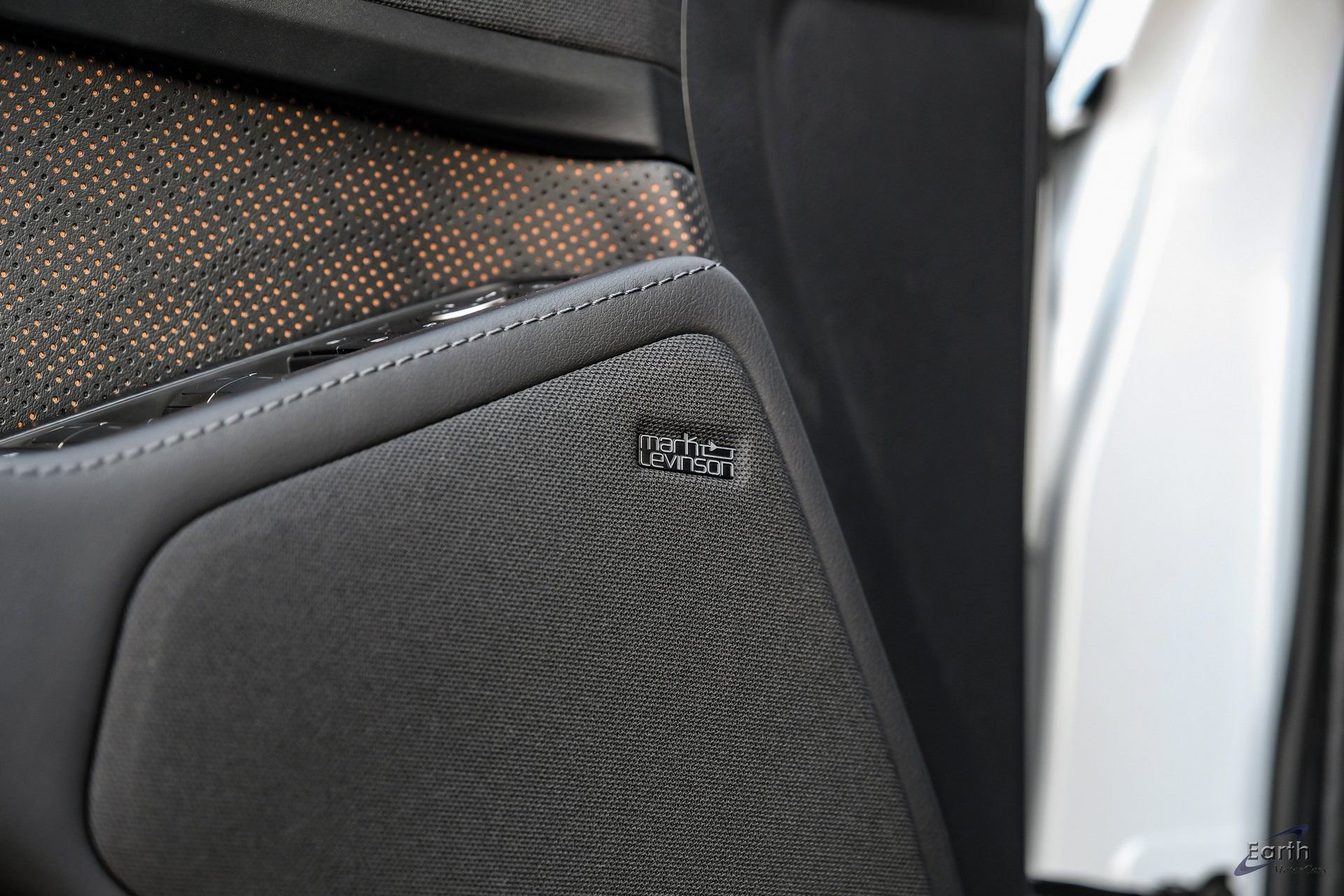 Used 2025 Lexus GX 550 550 Luxury+ HUD Vossen Wheels w/ Accessory Package (2T) image 62