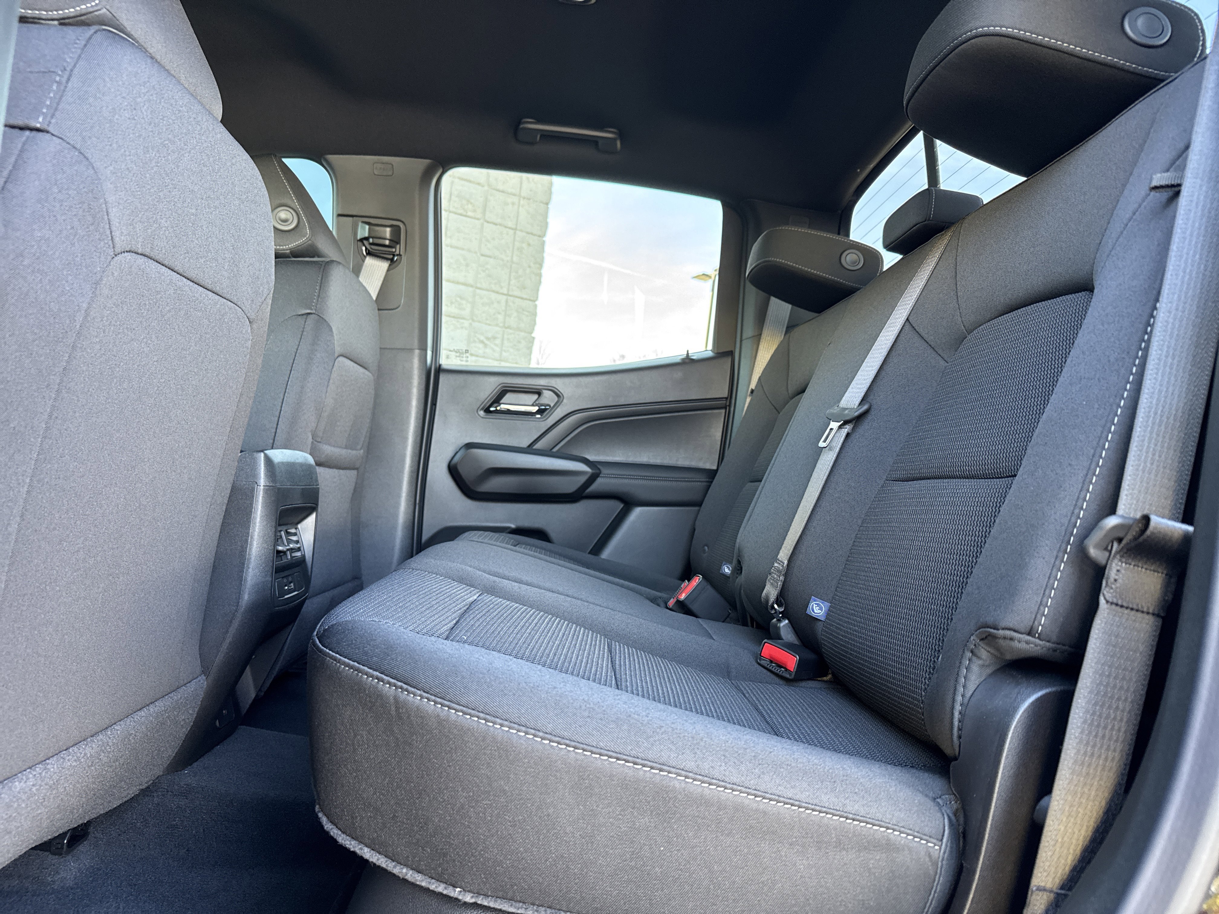 New 2026 GMC Canyon Elevation w/ Convenience Package image 28