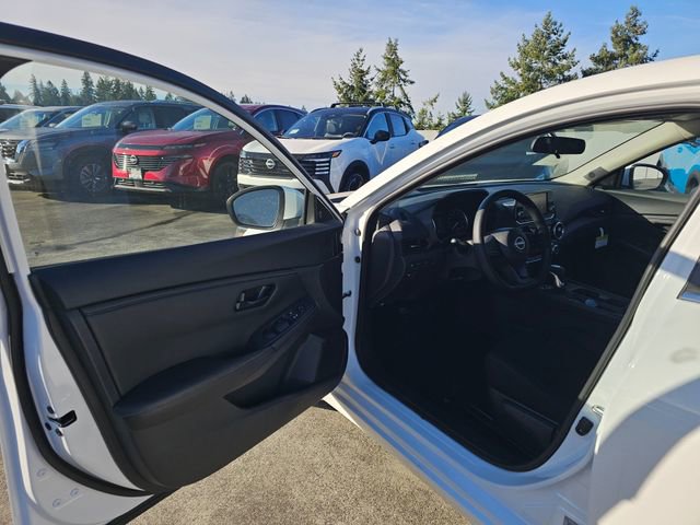 Used 2025 Nissan Sentra S image 17
