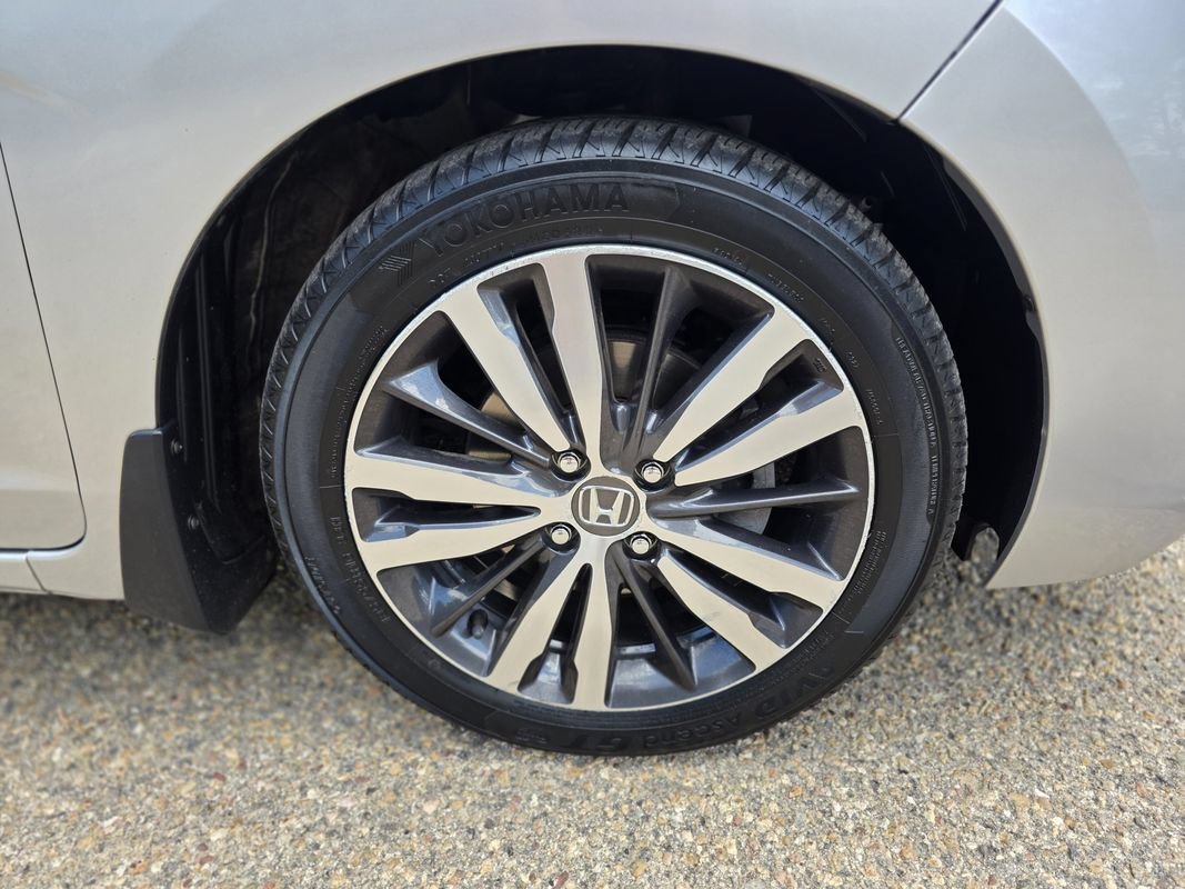 Used 2015 Honda Fit EX image 48
