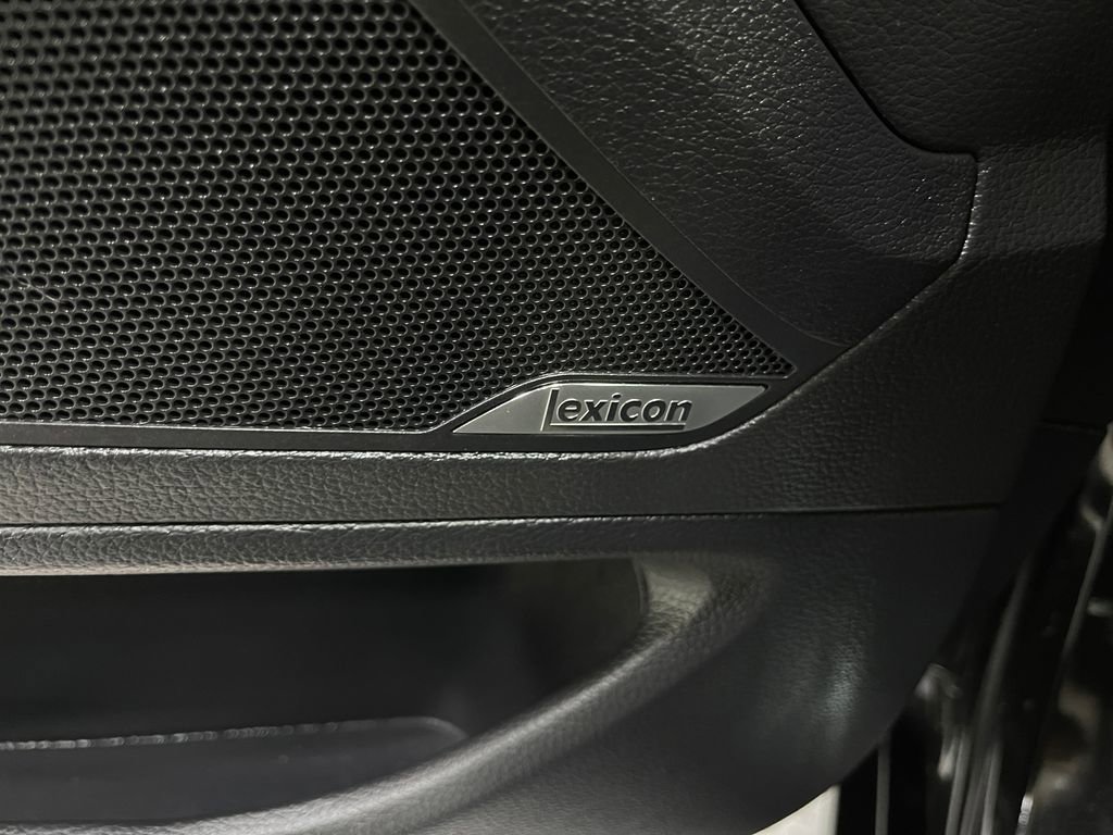 Used 2019 Genesis G80 3.3T Sport image 18