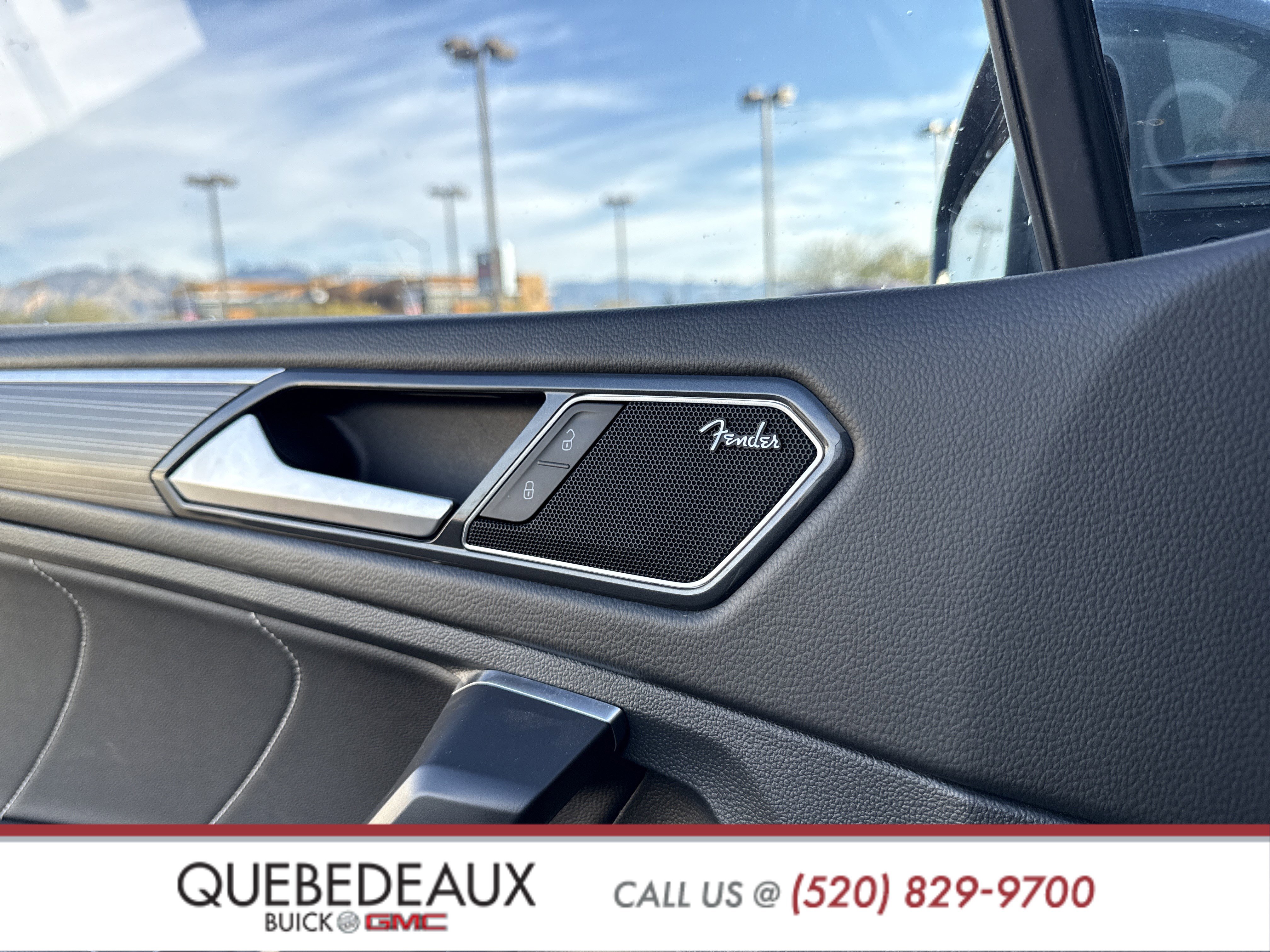 Used 2022 Volkswagen Tiguan SEL R-Line image 10