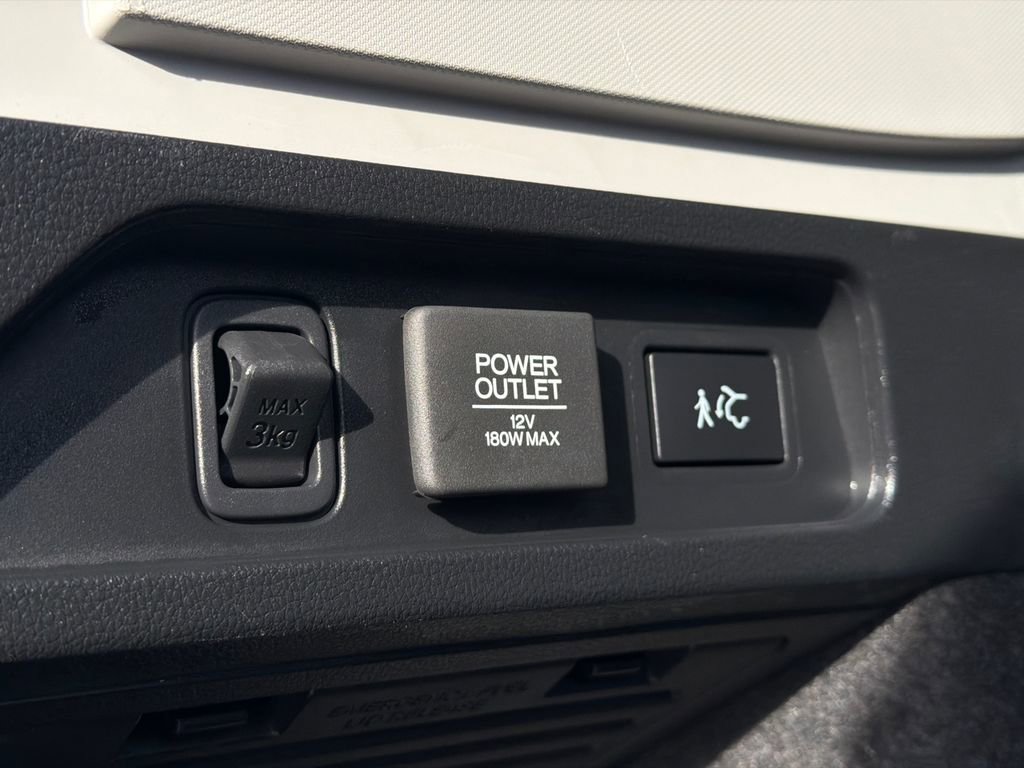 Used 2023 Acura MDX SH-AWD w/ Advance Package image 10