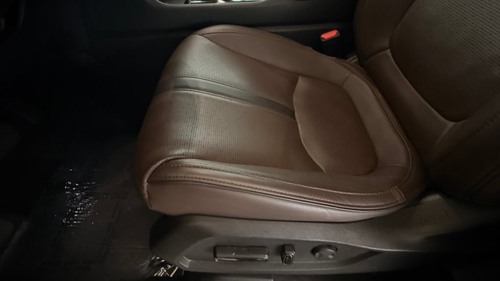 Used 2024 Honda Pilot Elite image 5