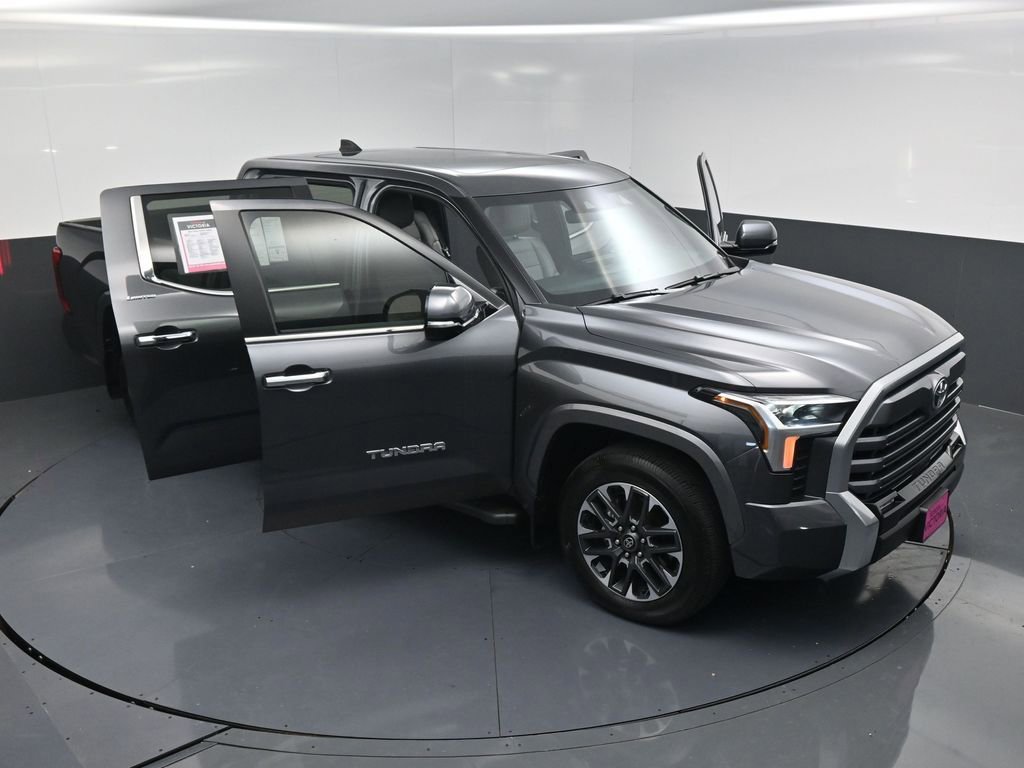 Used 2025 Toyota Tundra Limited w/ Power Package image 22