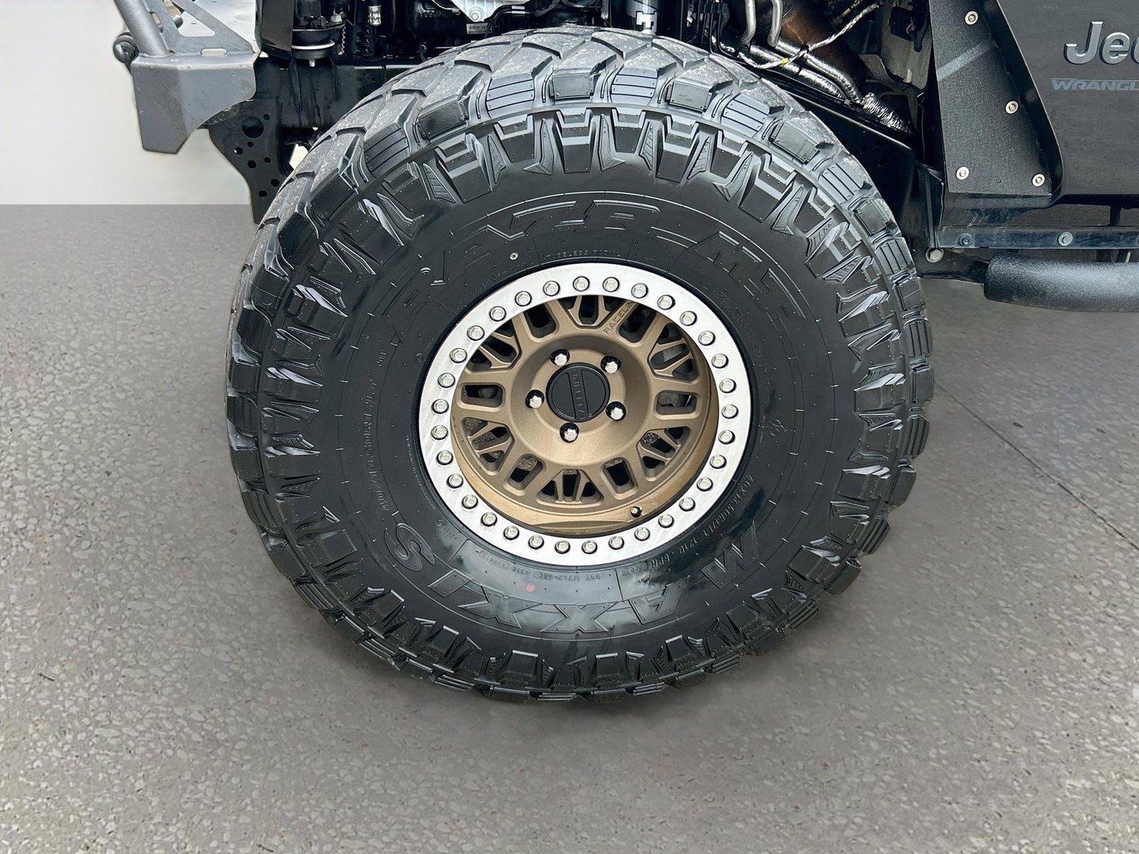 Used 2023 Jeep Wrangler Unlimited Sport AWD/4WD image 38