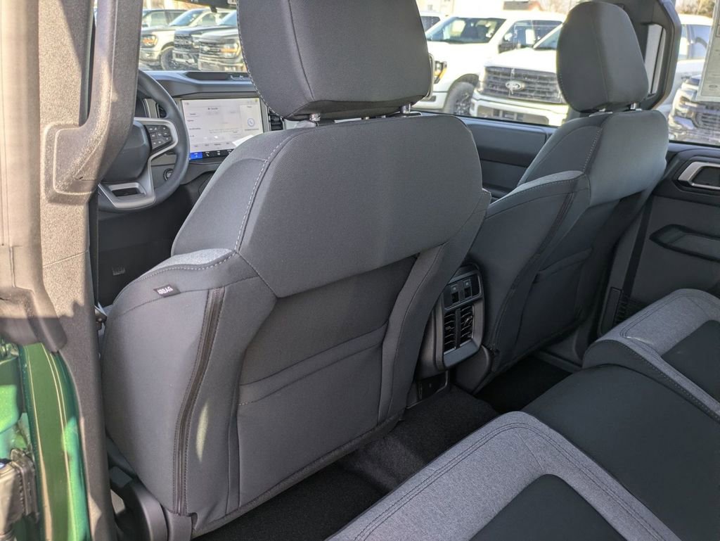 New 2025 Ford Bronco 4-Door image 40