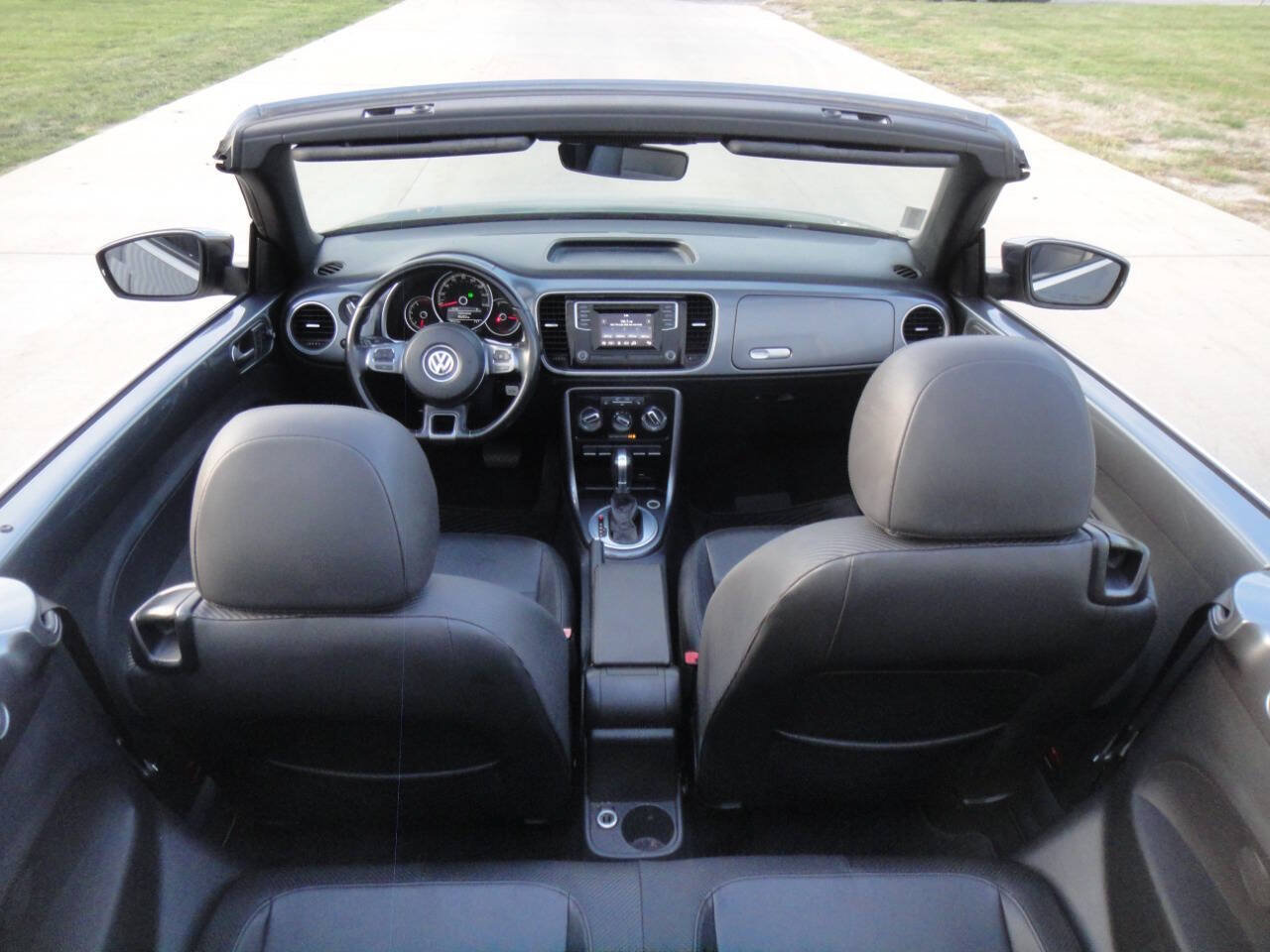 Used 2017 Volkswagen Beetle 1.8T FWD image 9