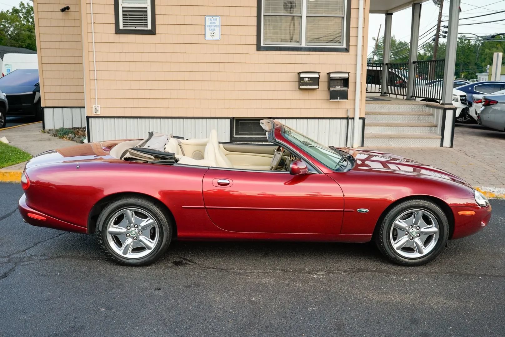 Used 1997 Jaguar XK8 Convertible RWD image 4