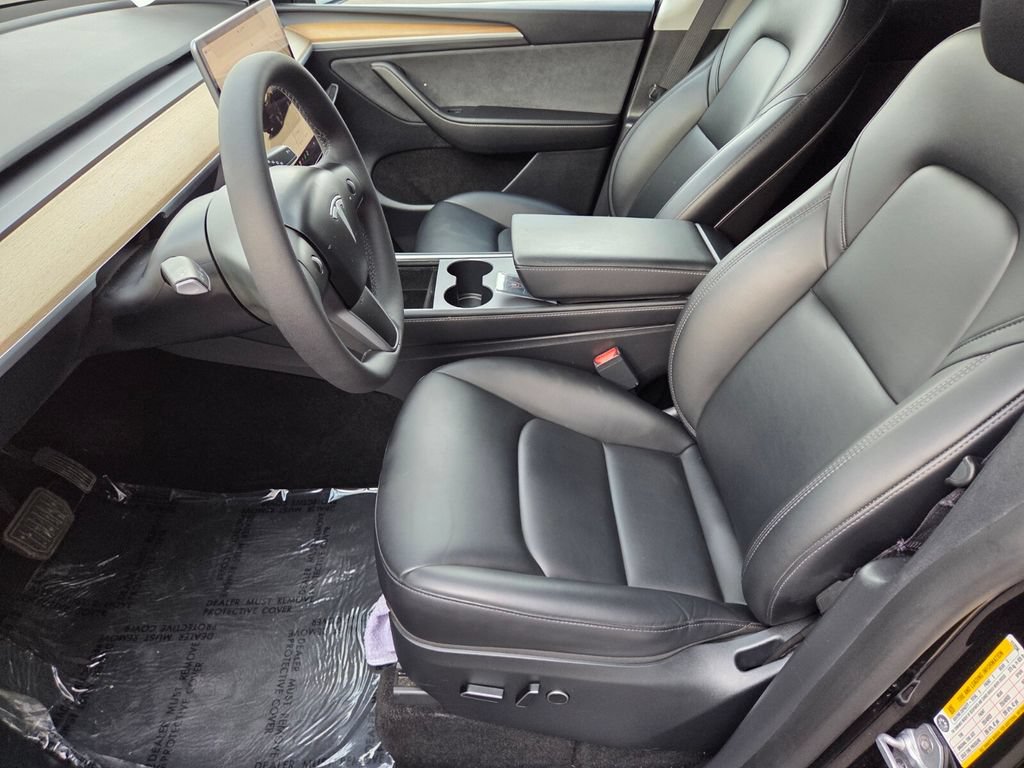 Used 2023 Tesla Model Y Long Range AWD/4WD image 9