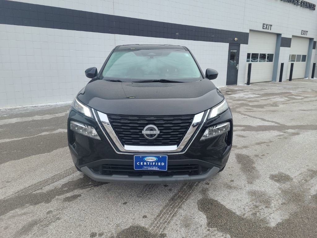 Used 2023 Nissan Rogue SV image 9