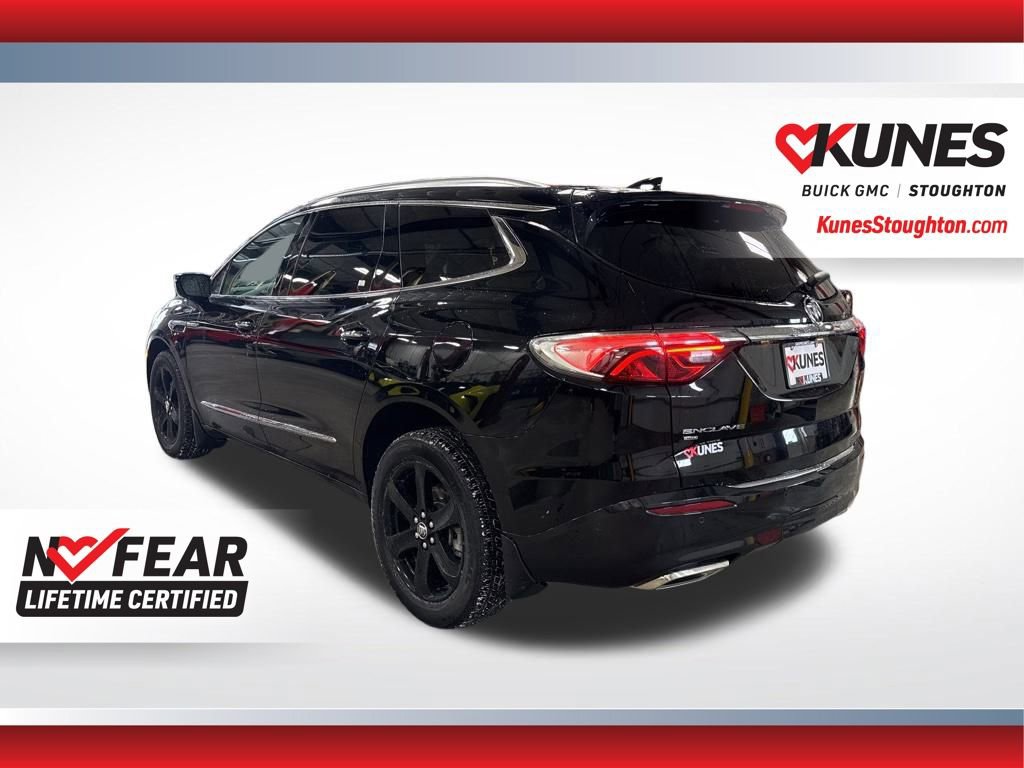 Used 2024 Buick Enclave Essence image 9