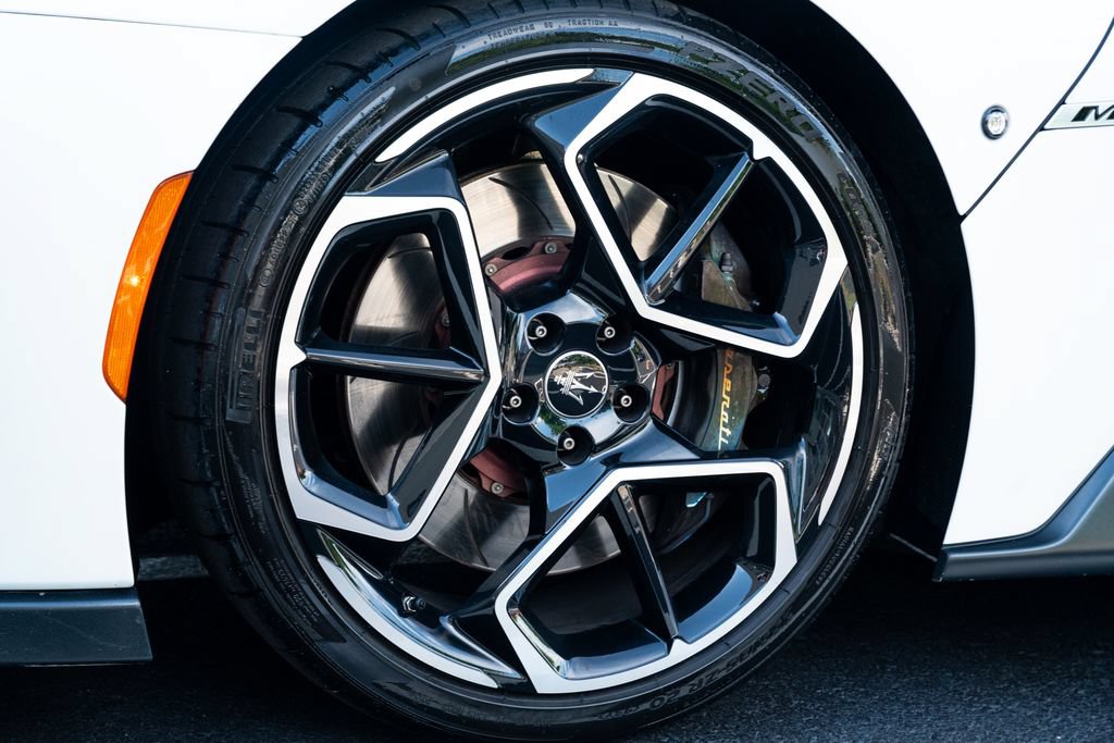 Used 2022 Maserati MC20 Coupe RWD image 23