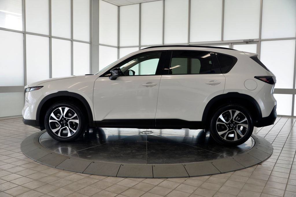 Certified 2026 MAZDA CX-5 Preferred AWD/4WD image 5