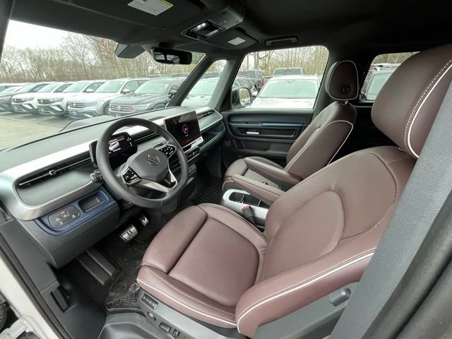 Certified 2025 Volkswagen ID. Buzz Pro S image 32