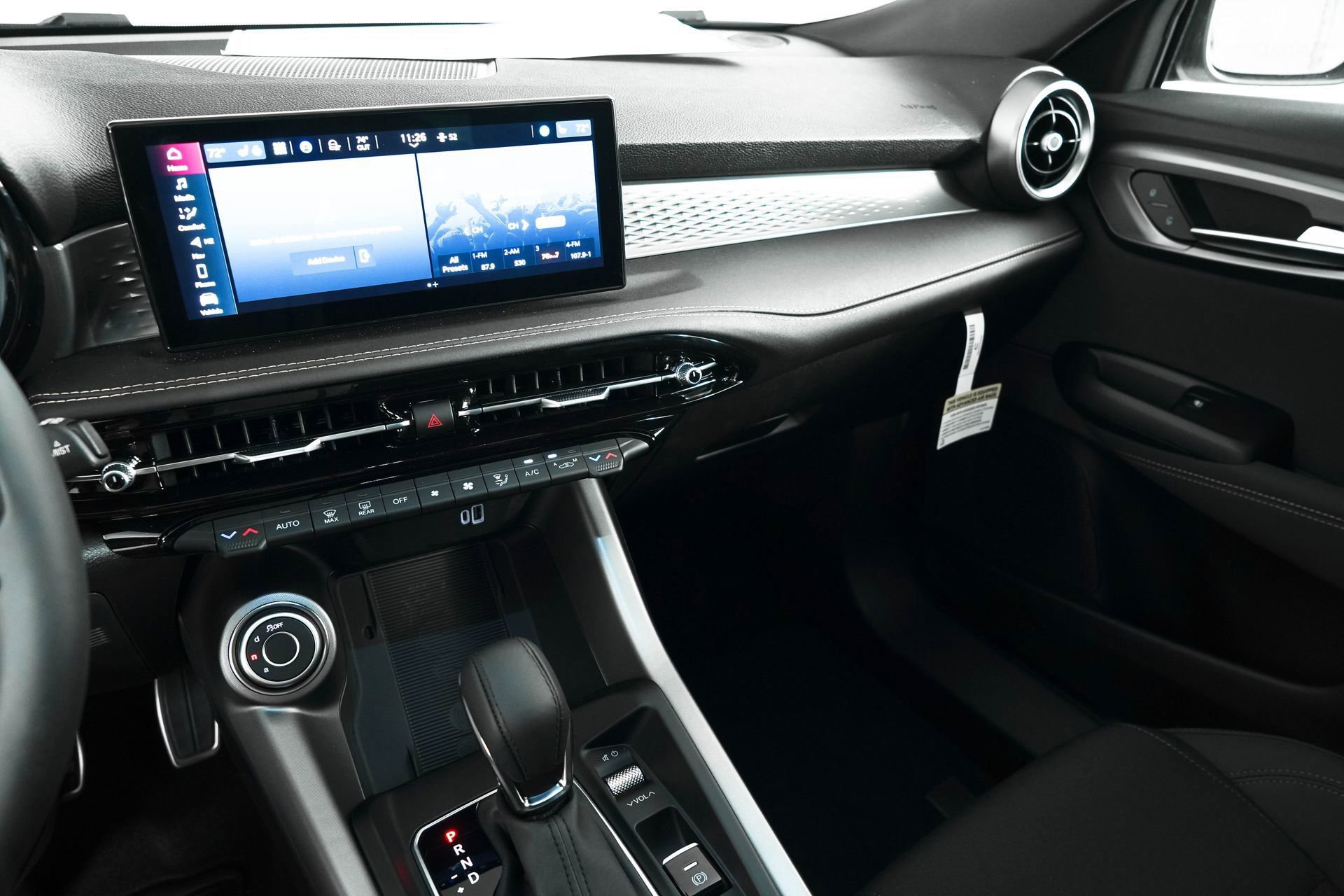 New 2025 Alfa Romeo Tonale AWD/4WD image 25