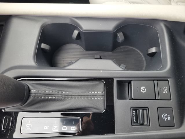 New 2026 Nissan Sentra SL w/ Floor Mat Package FWD image 31
