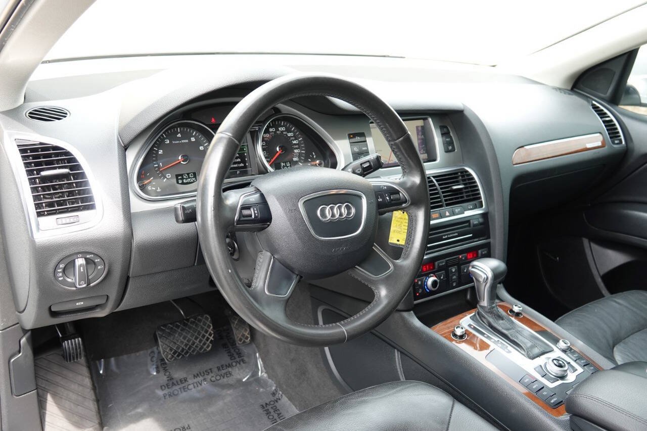 Used 2013 Audi Q7 3.0T Premium Plus w/ Premium Plus Pkg AWD/4WD image 4