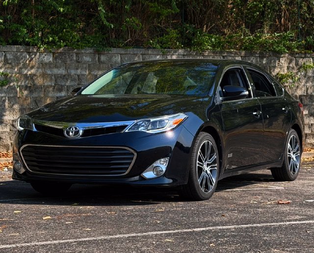 Used 2015 Toyota Avalon XLE Touring Sport Edition FWD image 16