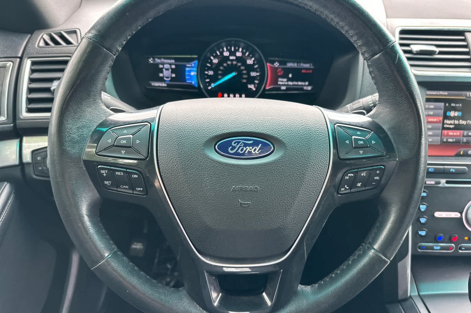 Used 2016 Ford Explorer Limited AWD/4WD image 25