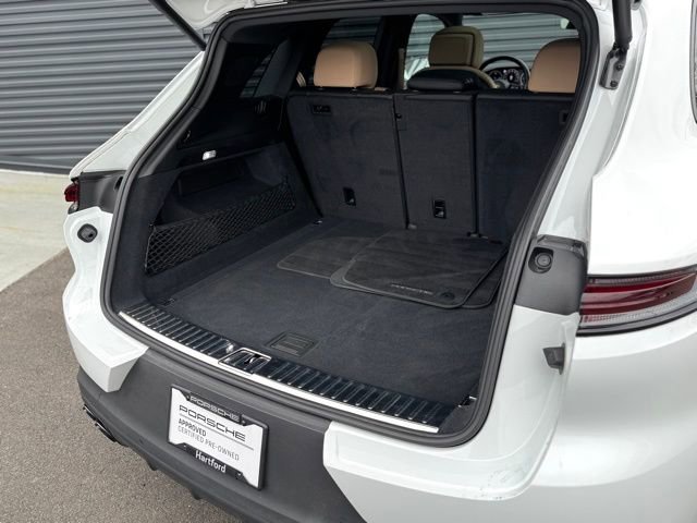 Certified 2024 Porsche Cayenne S AWD/4WD image 37