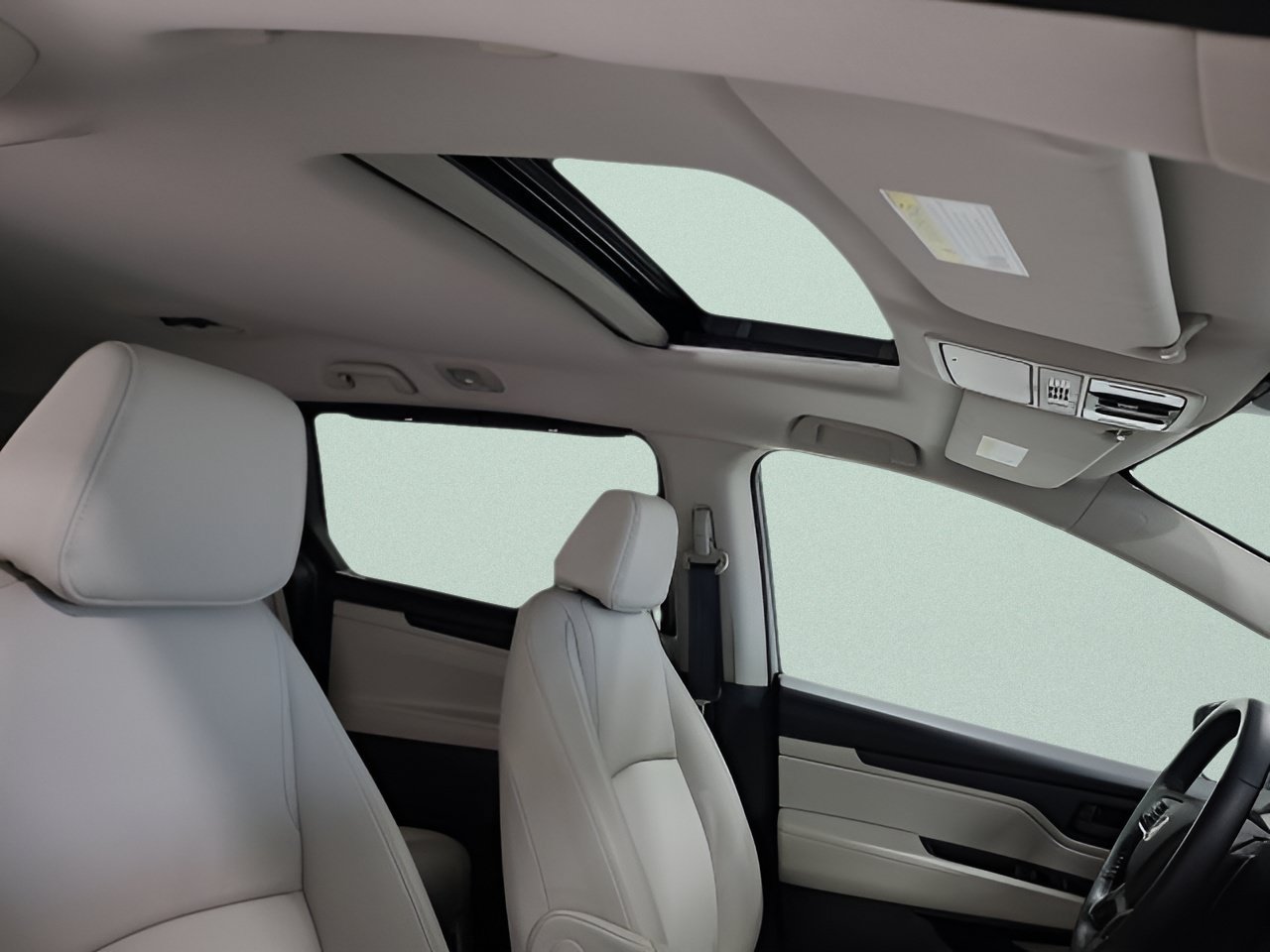 Used 2025 Honda Odyssey EX-L image 11