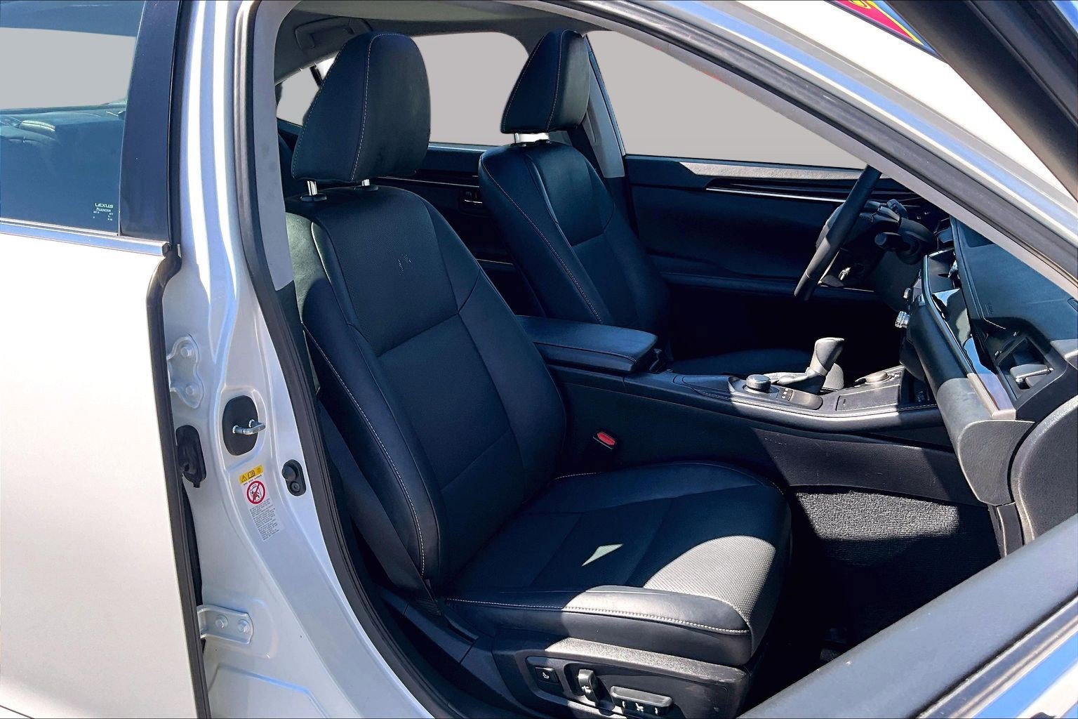 Used 2018 Lexus ES 350 w/ Premier Package FWD image 7