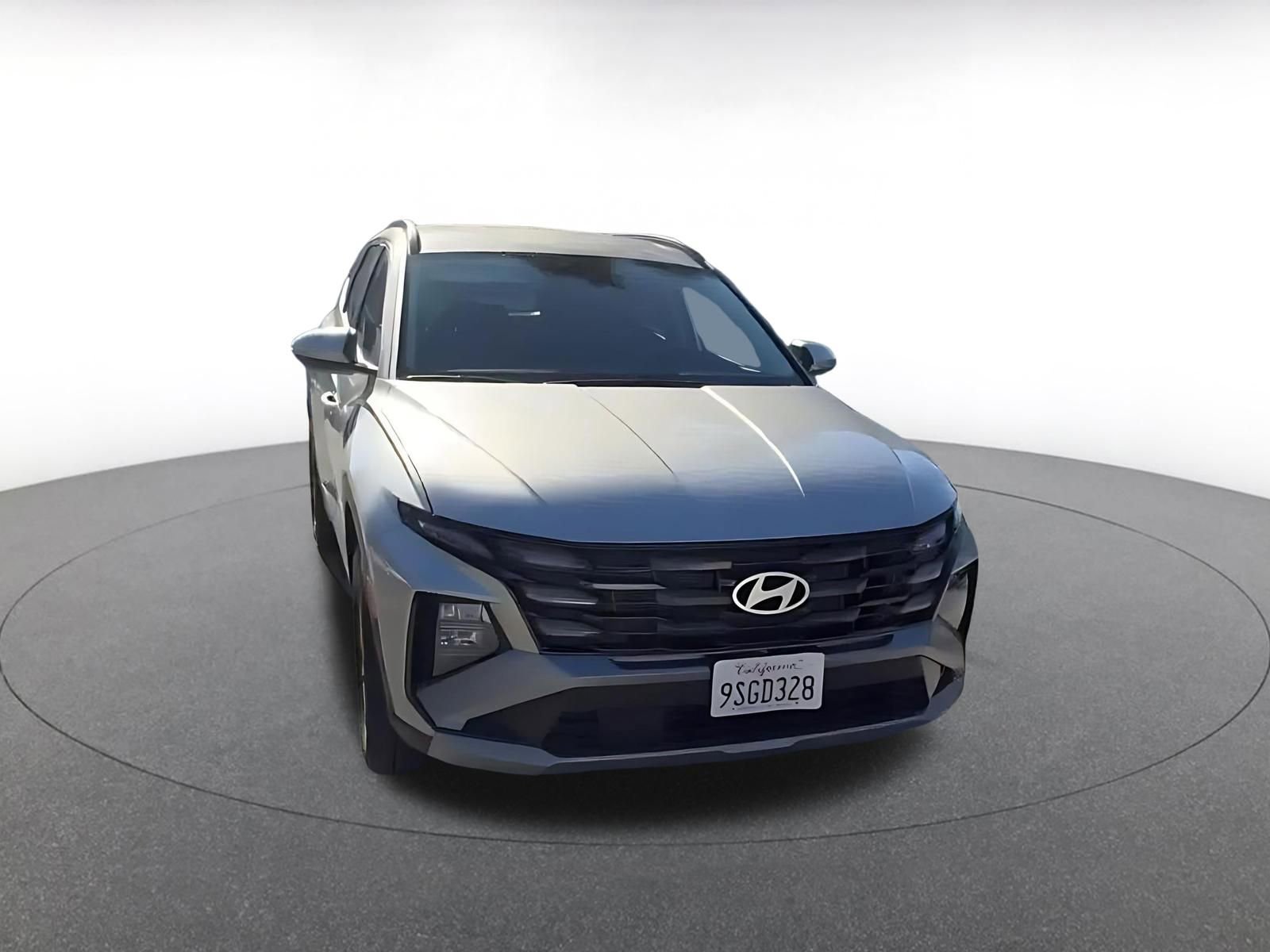 Used 2025 Hyundai Tucson SEL AWD/4WD image 2
