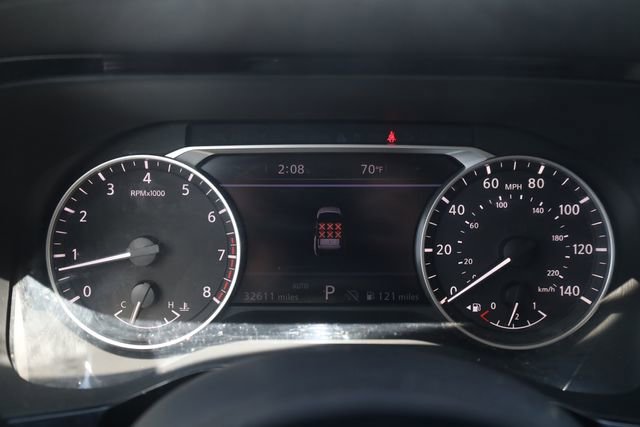 Used 2023 Nissan Pathfinder SL w/ Lighting Package (N92) AWD/4WD image 15