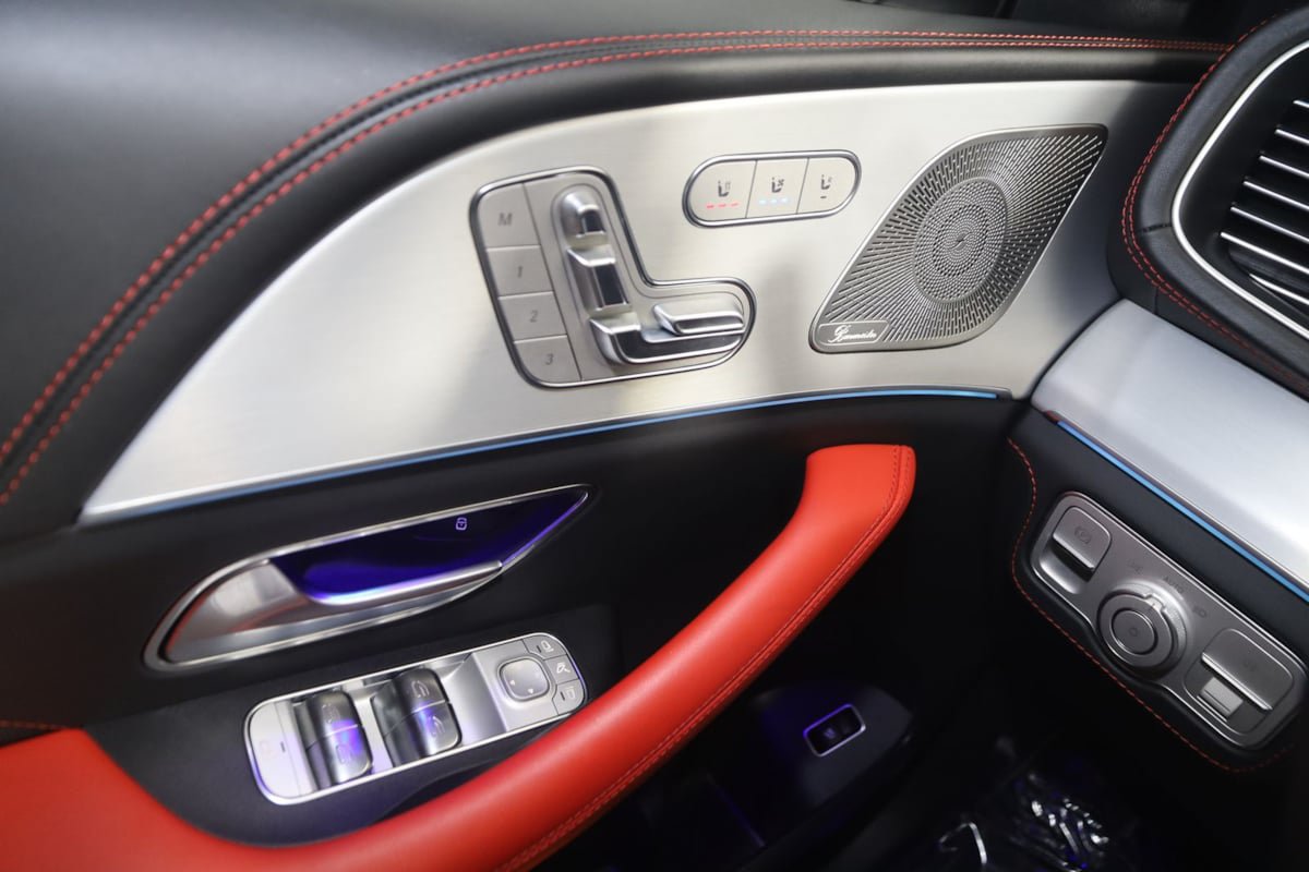 Used 2025 Mercedes-Benz GLE 63 AMG S w/ AMG Night Package image 38
