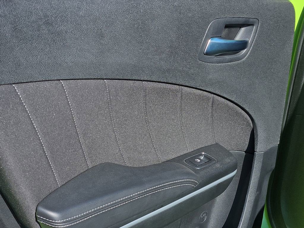 Used 2023 Dodge Charger SXT image 15