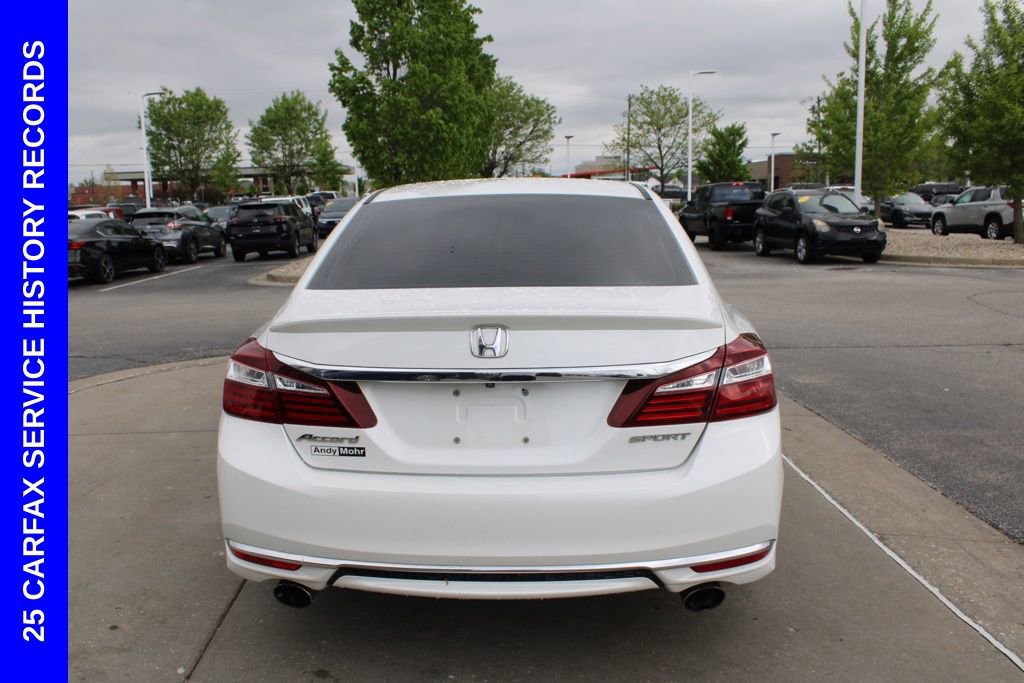 Used 2016 Honda Accord Sport image 8