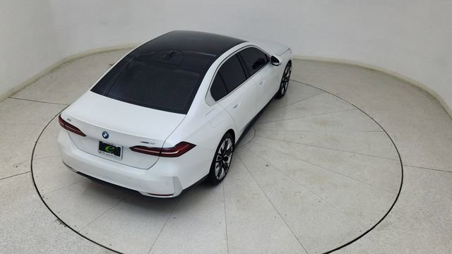 Used 2025 BMW i5 xDrive40 w/ Premium Package AWD/4WD image 85