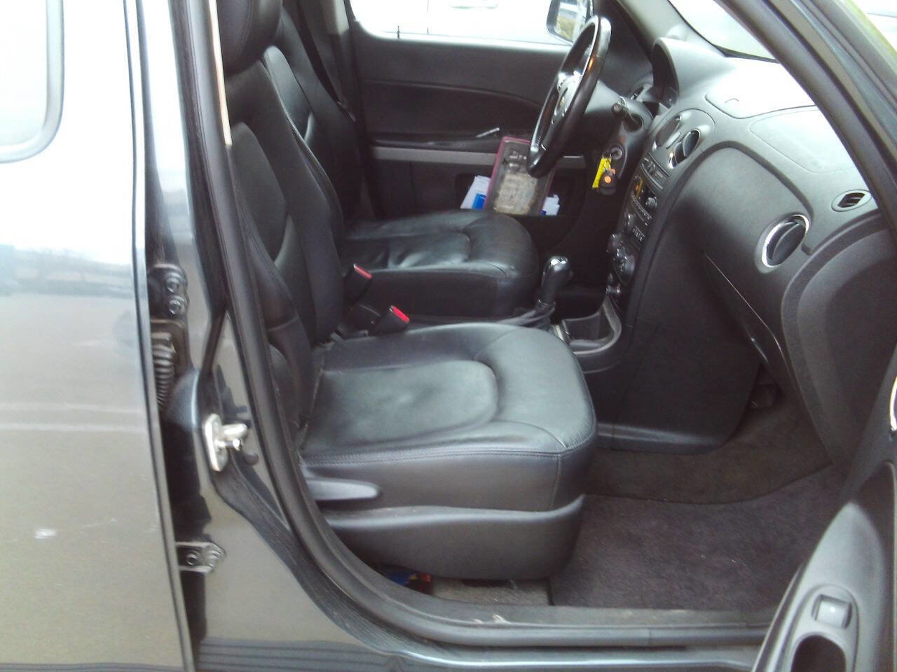 Used 2011 Chevrolet HHR LT w/ LT Preferred Equipment Group image 17