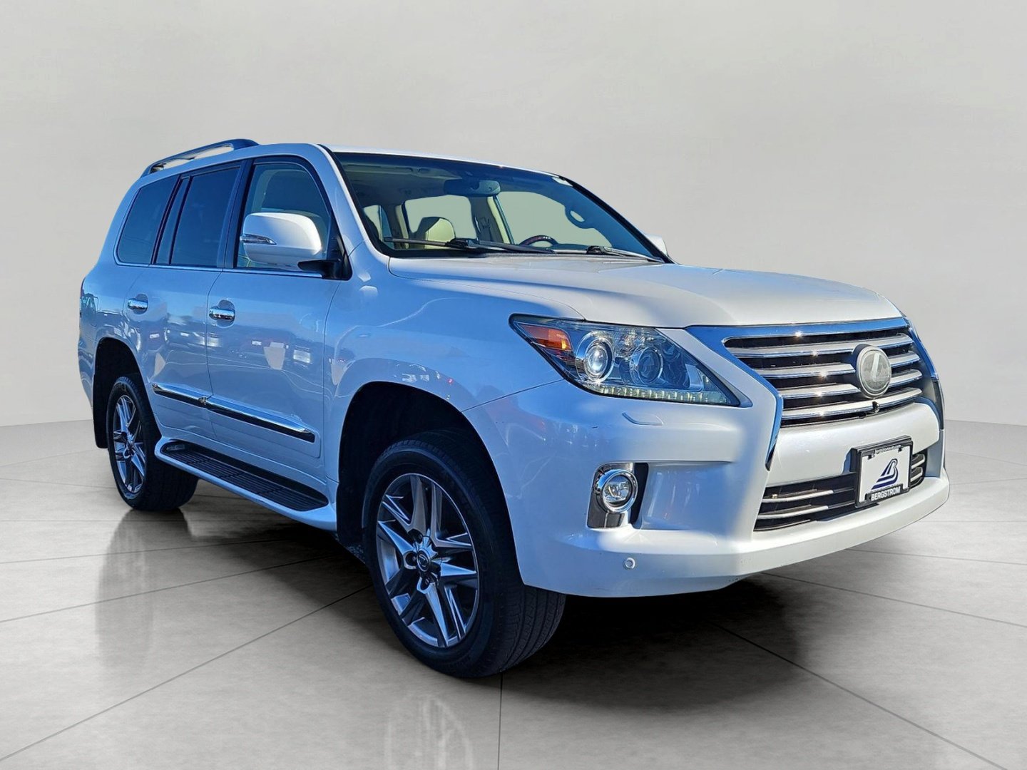 Used 2015 Lexus LX 570 4WD