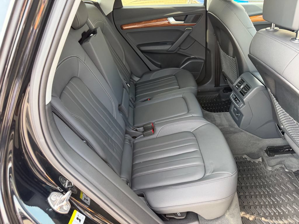 Certified 2023 Audi Q5 2.0T Premium Plus w/ Premium Plus Package AWD/4WD image 18