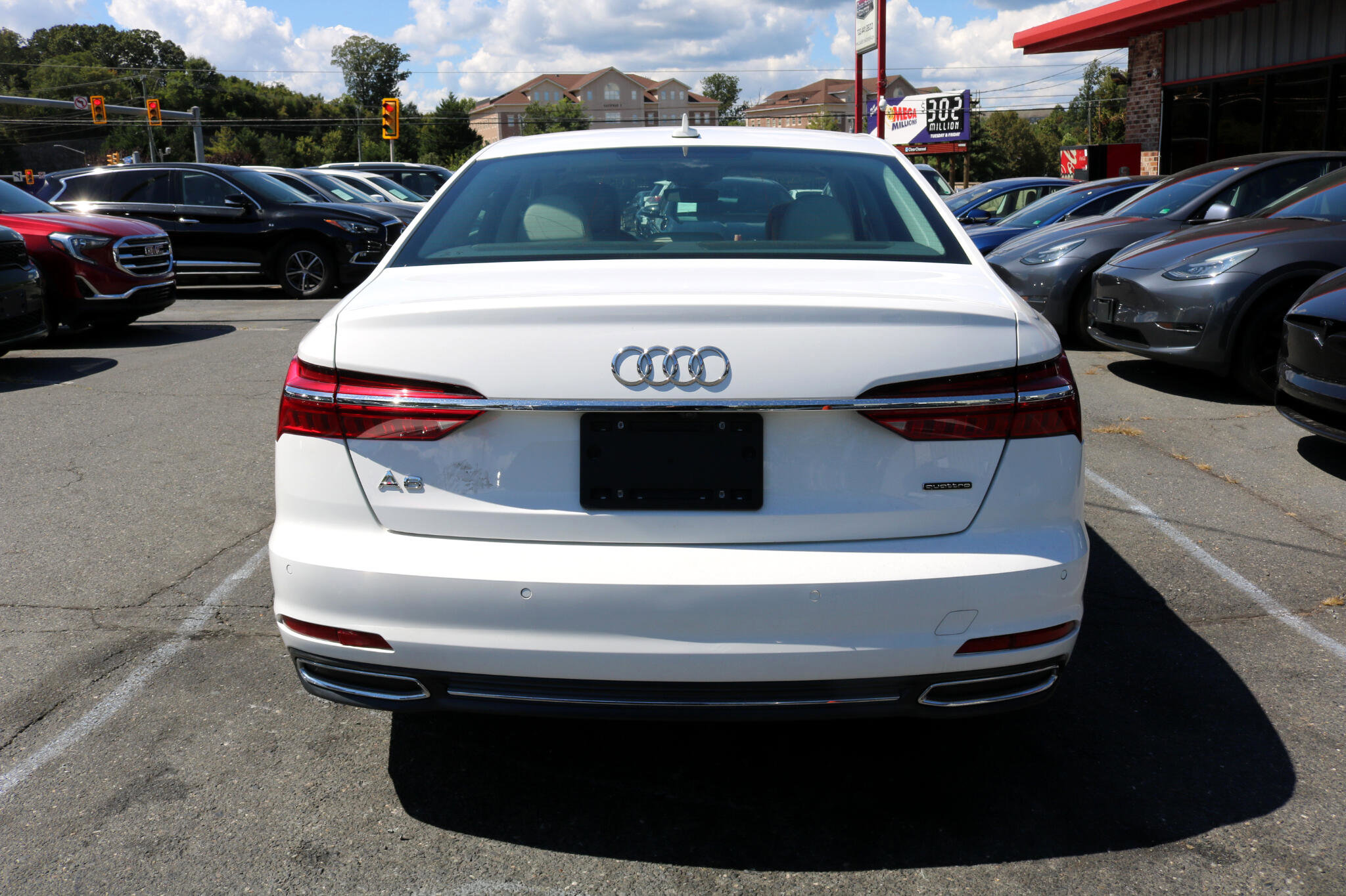 Used 2023 Audi A6 2.0T Premium image 3