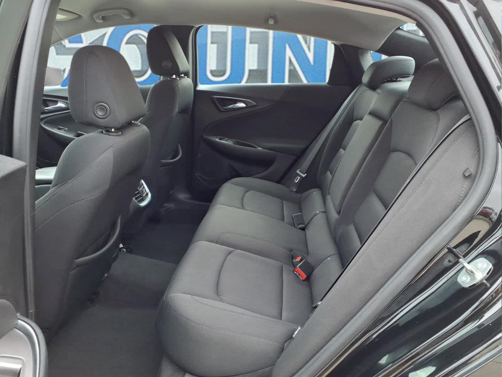 Used 2020 Chevrolet Malibu LT FWD image 12