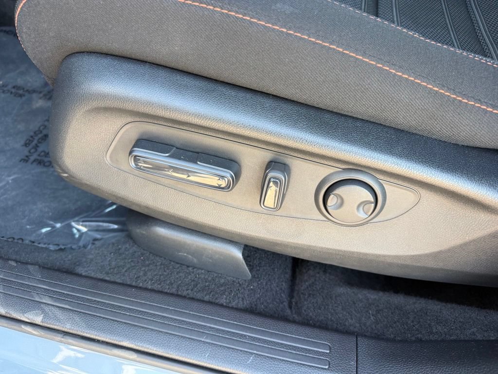 Used 2026 Honda CR-V Sport image 12