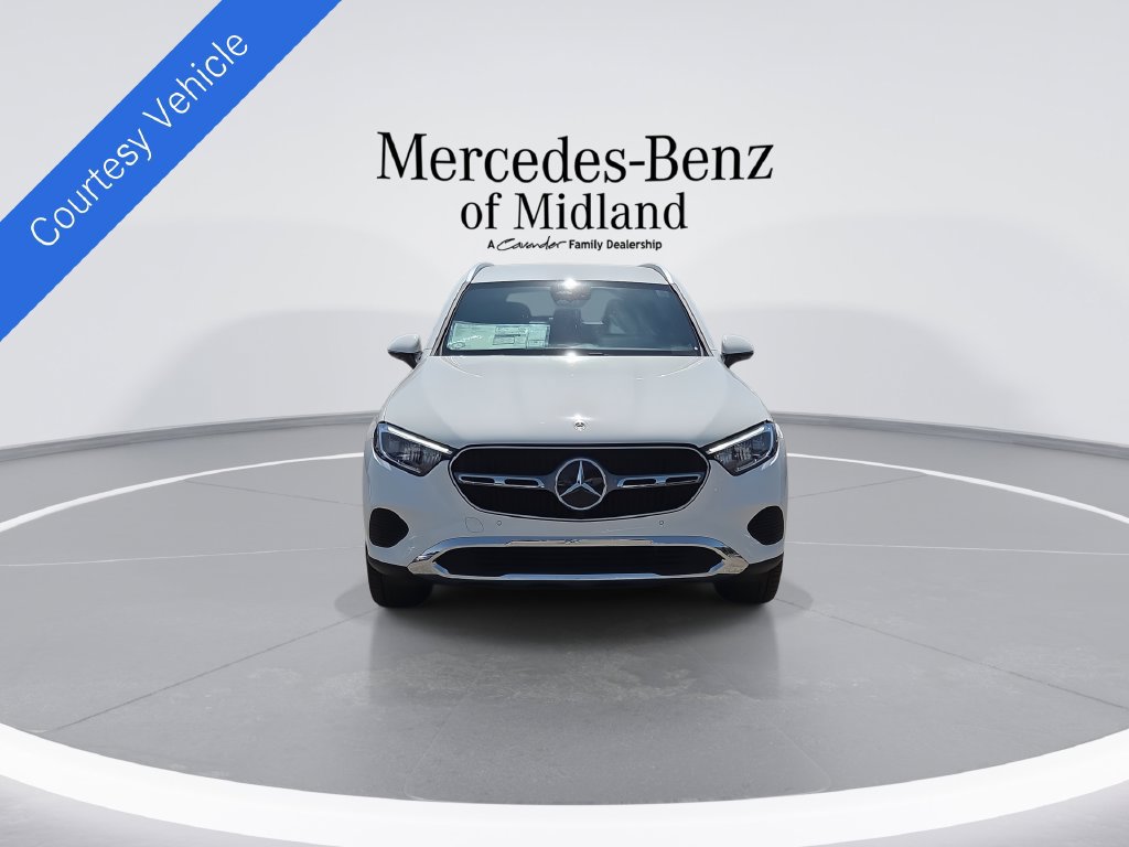 New 2026 Mercedes-Benz GLC 300 image 3