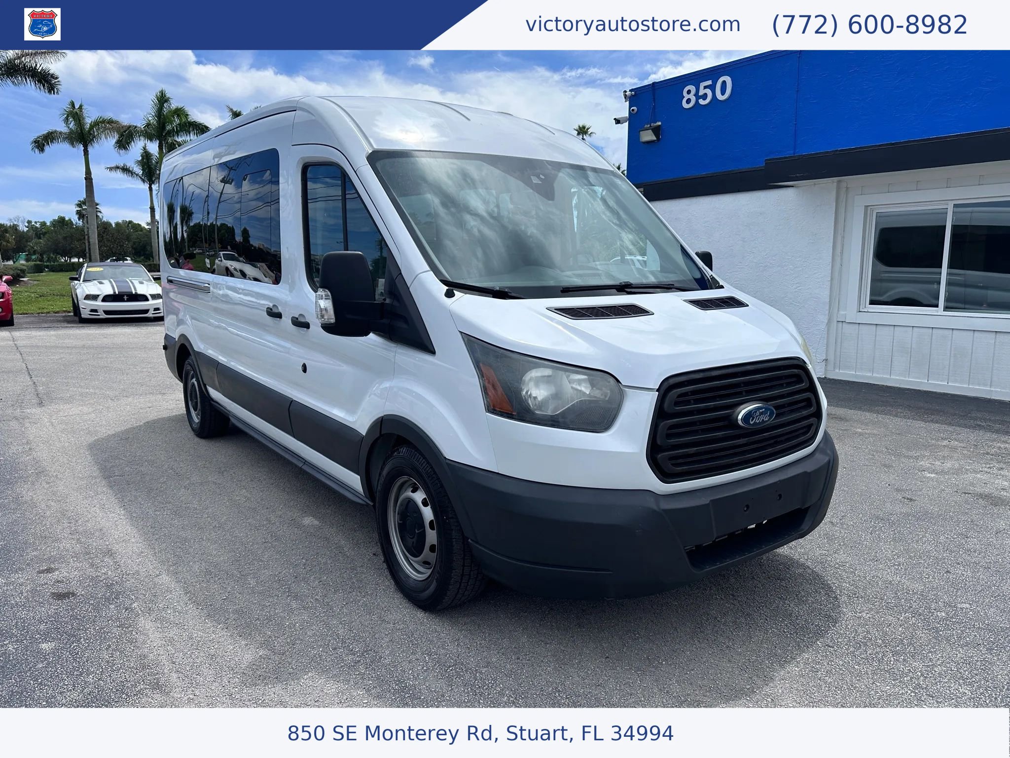 Used 2017 Ford Transit 350 XL RWD image 1