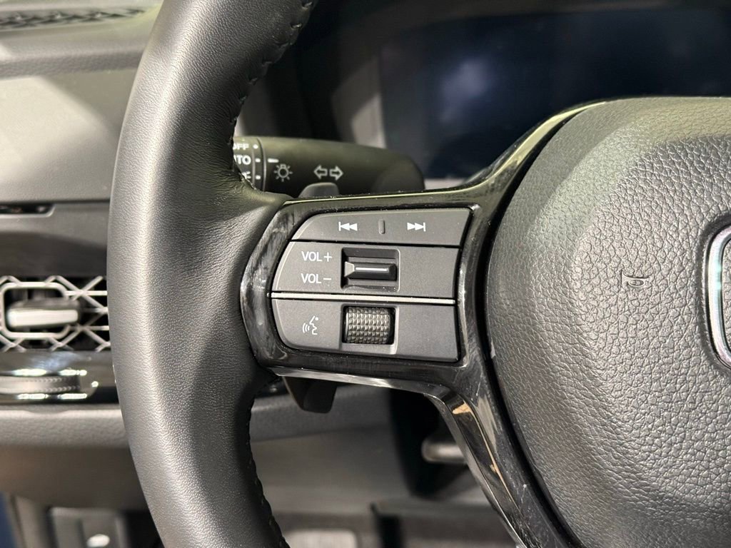 Used 2024 Honda Accord Touring image 24