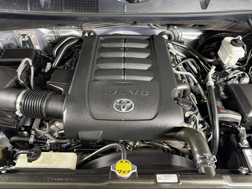 Used 2014 Toyota Tundra SR5 w/ SR5 Upgrade Package AWD/4WD image 28