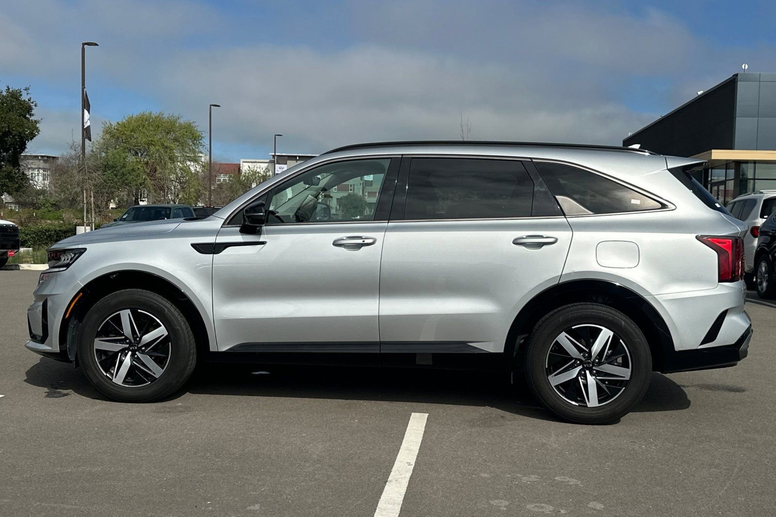 Used 2021 Kia Sorento S image 7