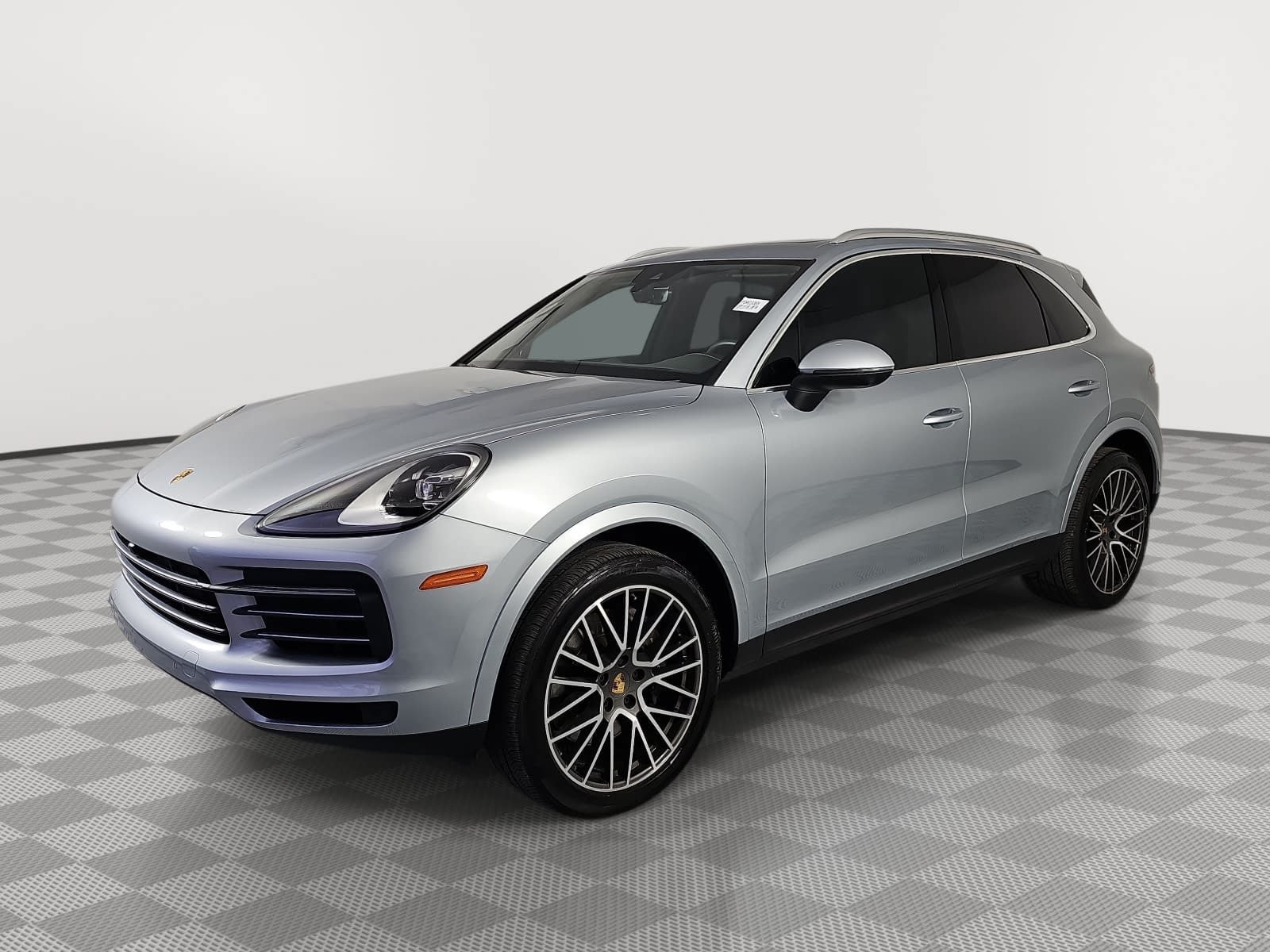 Used 2023 Porsche Cayenne Platinum Edition AWD/4WD image 4