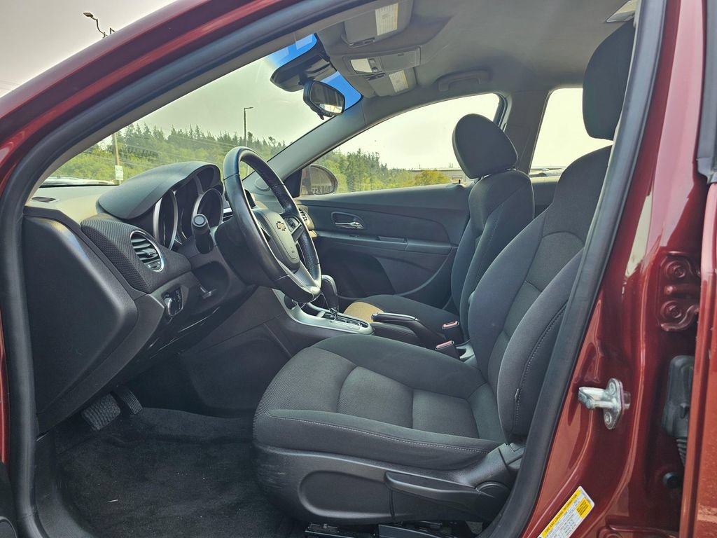 Used 2012 Chevrolet Cruze Eco FWD image 21