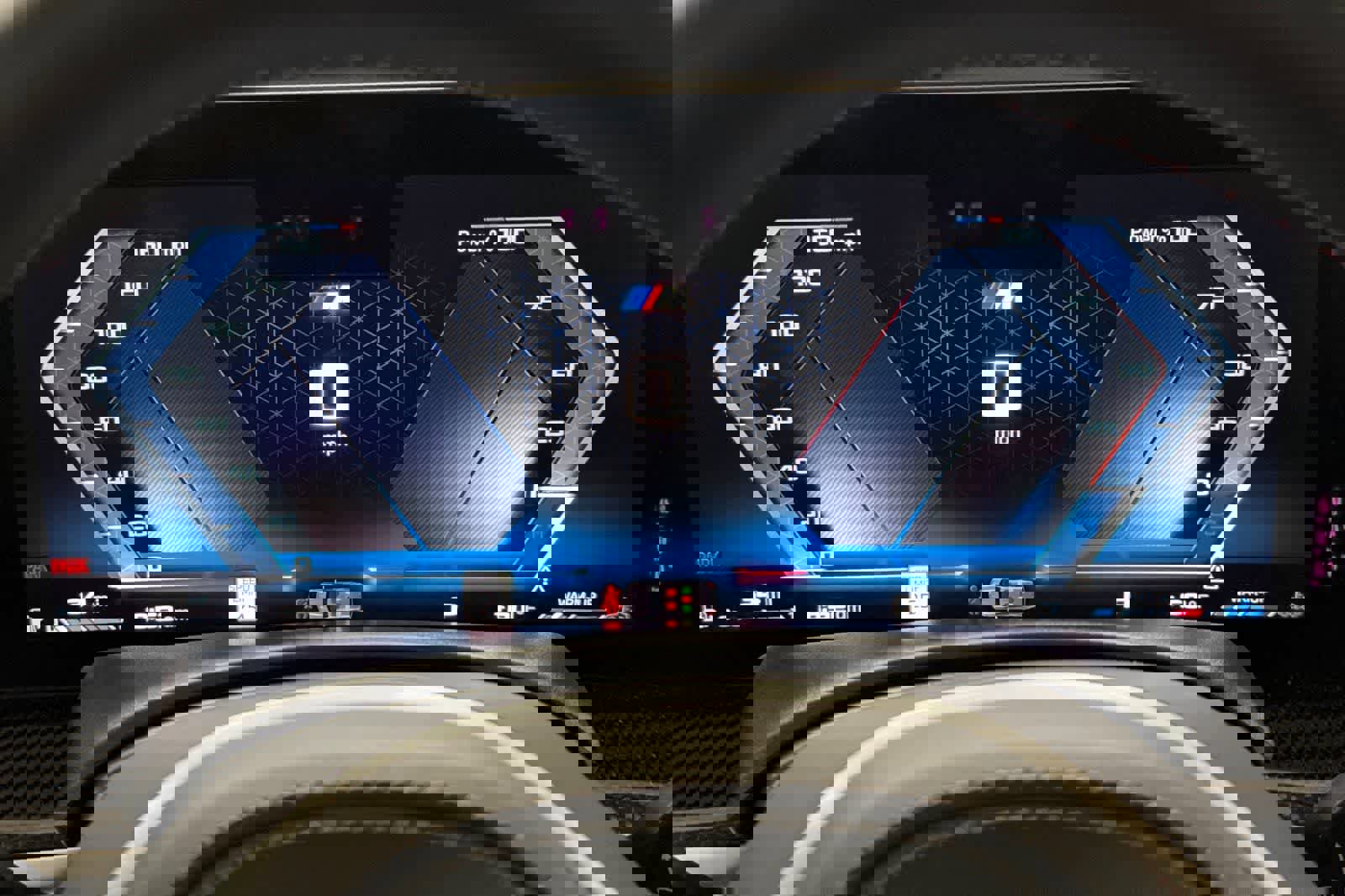 Used 2024 BMW X5 M60i image 25