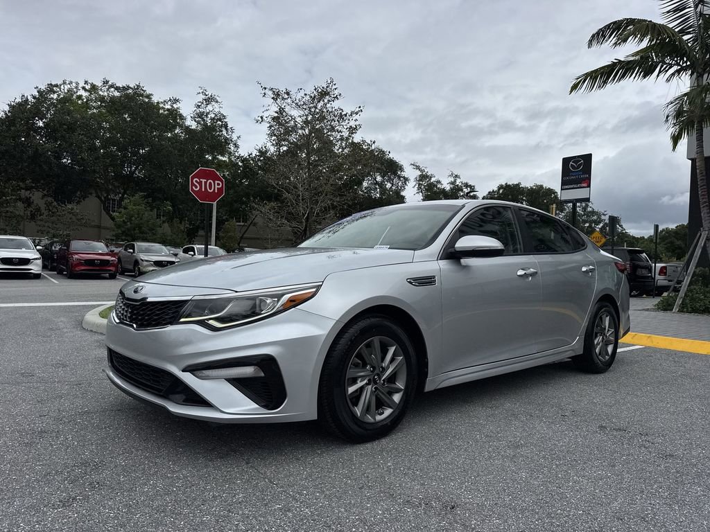 Used 2020 Kia Optima LX FWD image 28