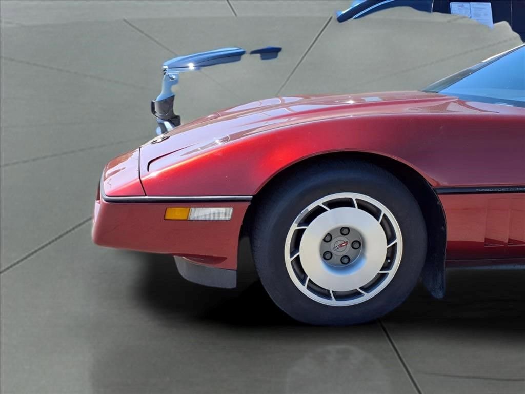 Used 1987 Chevrolet Corvette Convertible RWD image 8