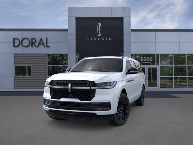New 2026 Lincoln Navigator L Reserve w/ Jet Appearance Package AWD/4WD image 2